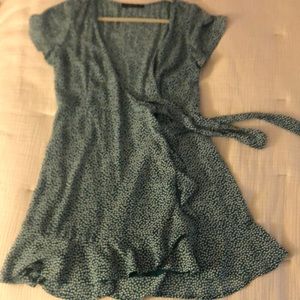 Abercrombie & Fitch Floral Wrap Dress